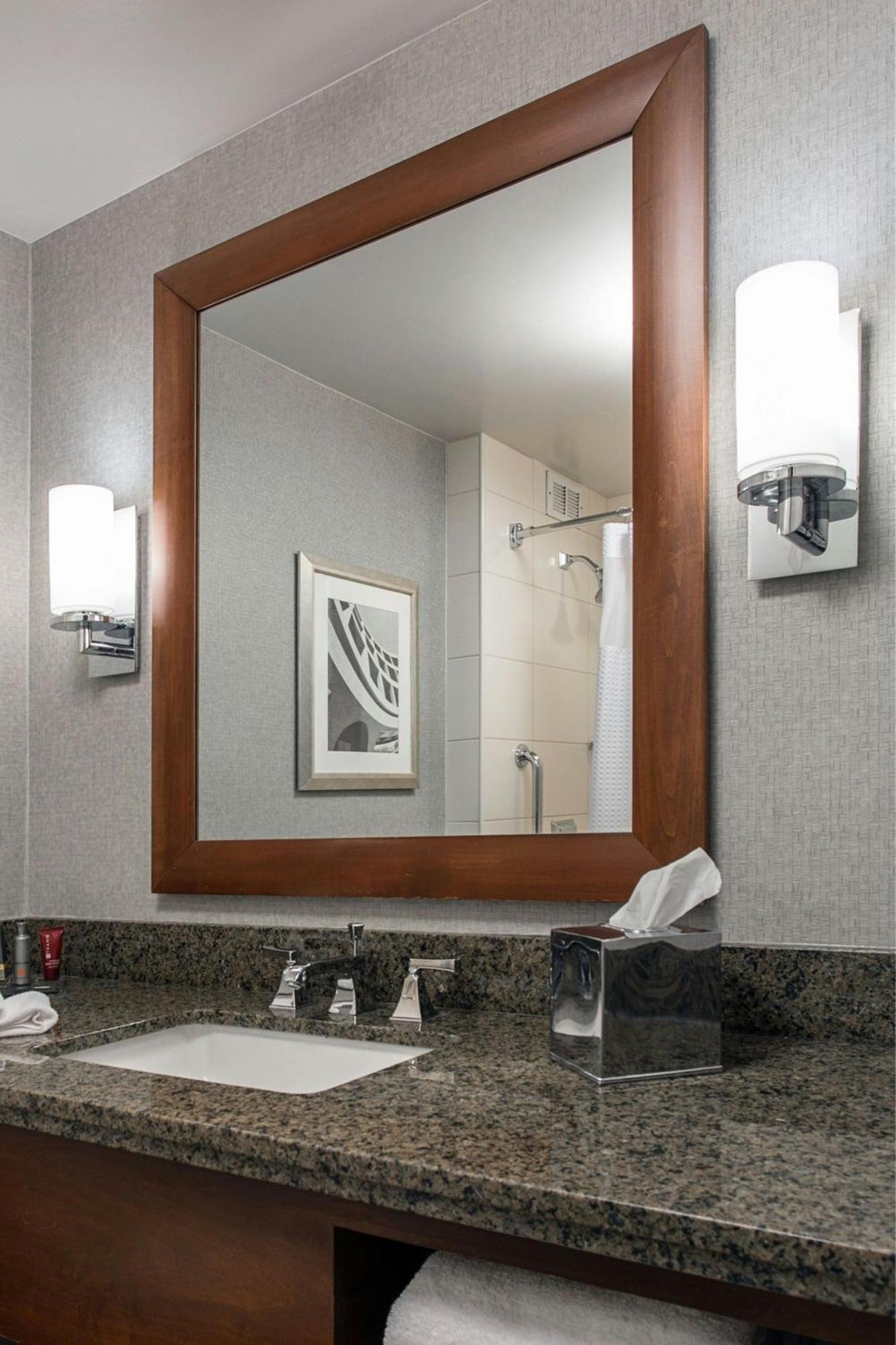 Rochester Airport Marriott Екстер'єр фото