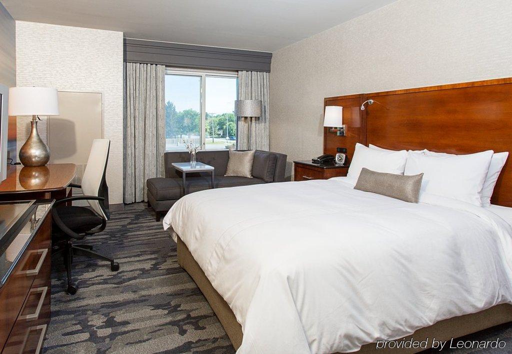Rochester Airport Marriott Екстер'єр фото