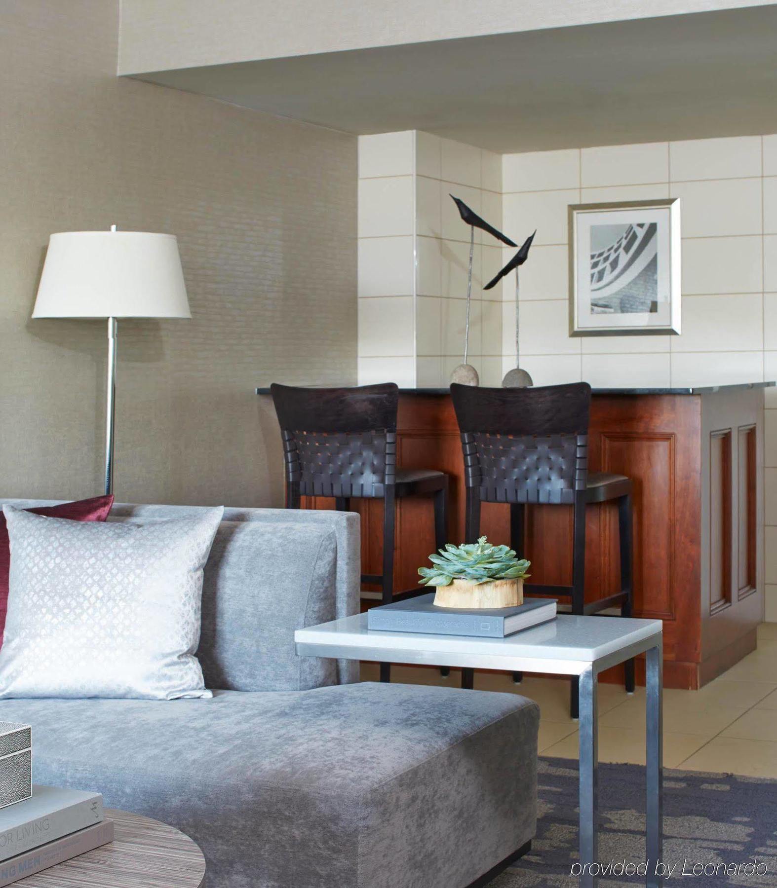 Rochester Airport Marriott Екстер'єр фото