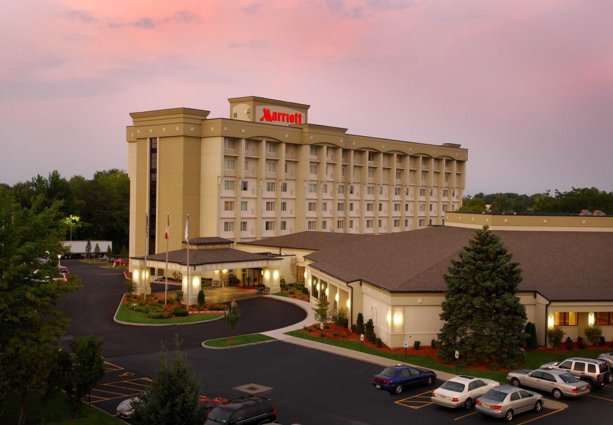 Rochester Airport Marriott Екстер'єр фото